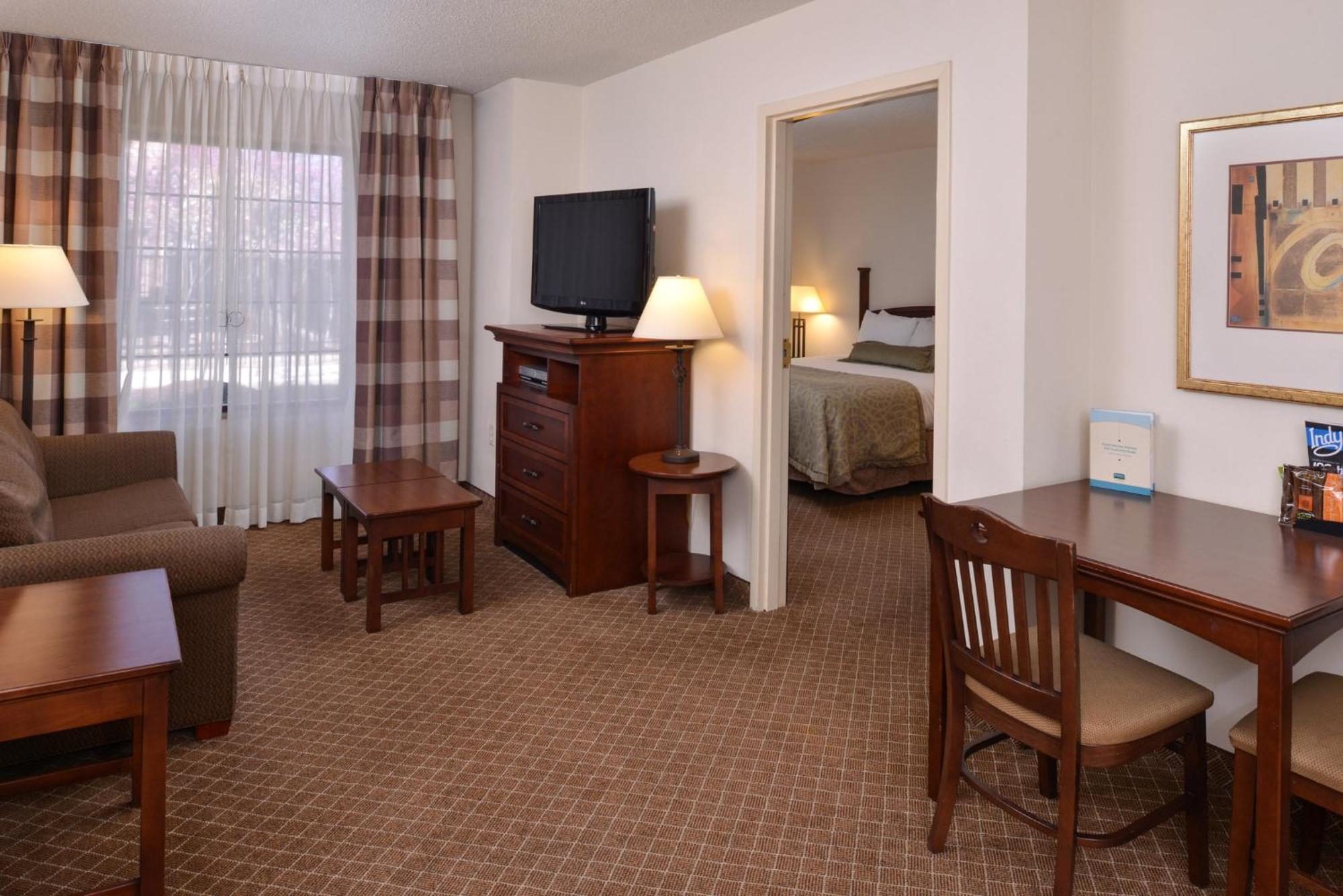 Staybridge Suites Indianapolis-Airport By Ihg Plainfield Exterior photo