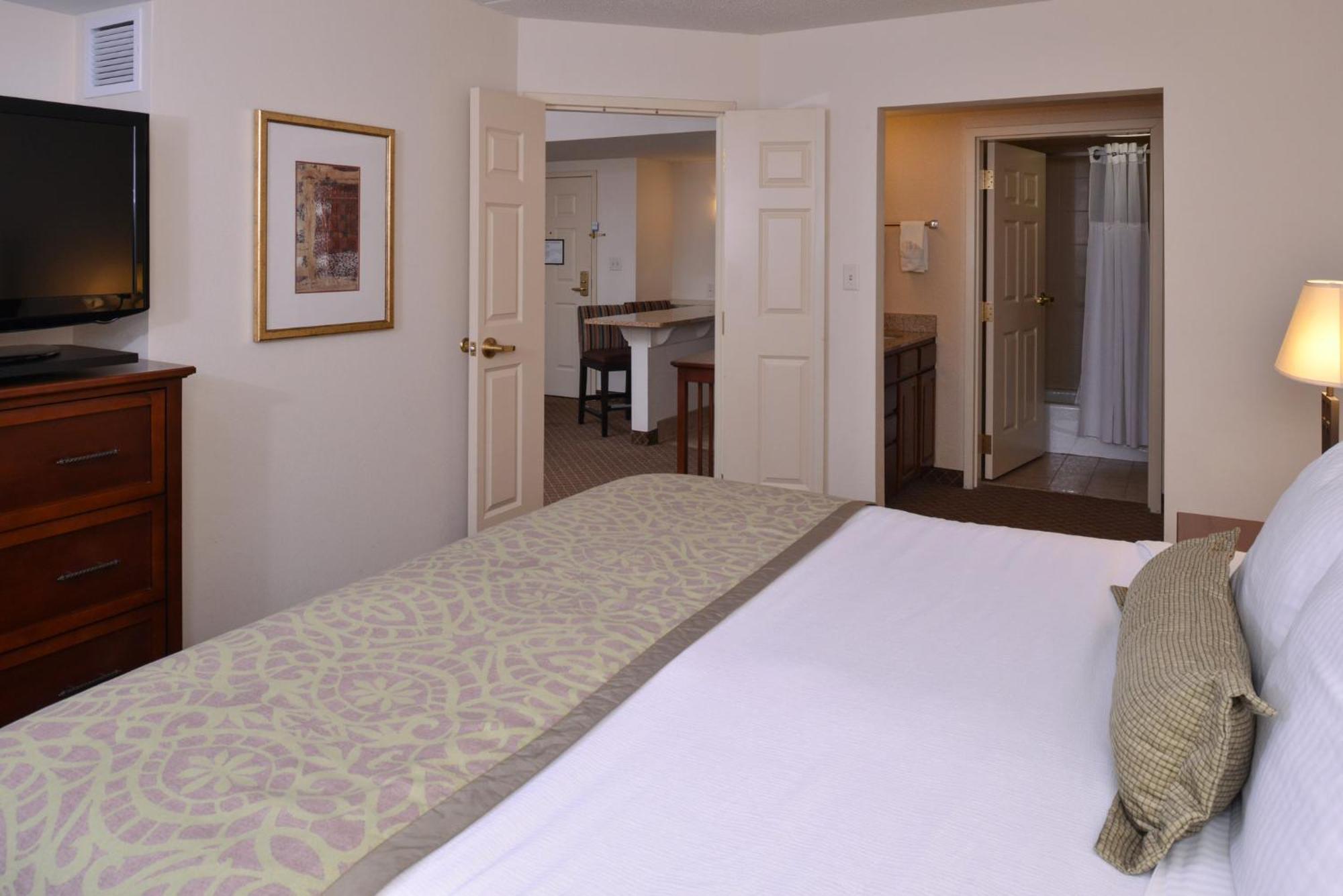 Staybridge Suites Indianapolis-Airport By Ihg Plainfield Exterior photo