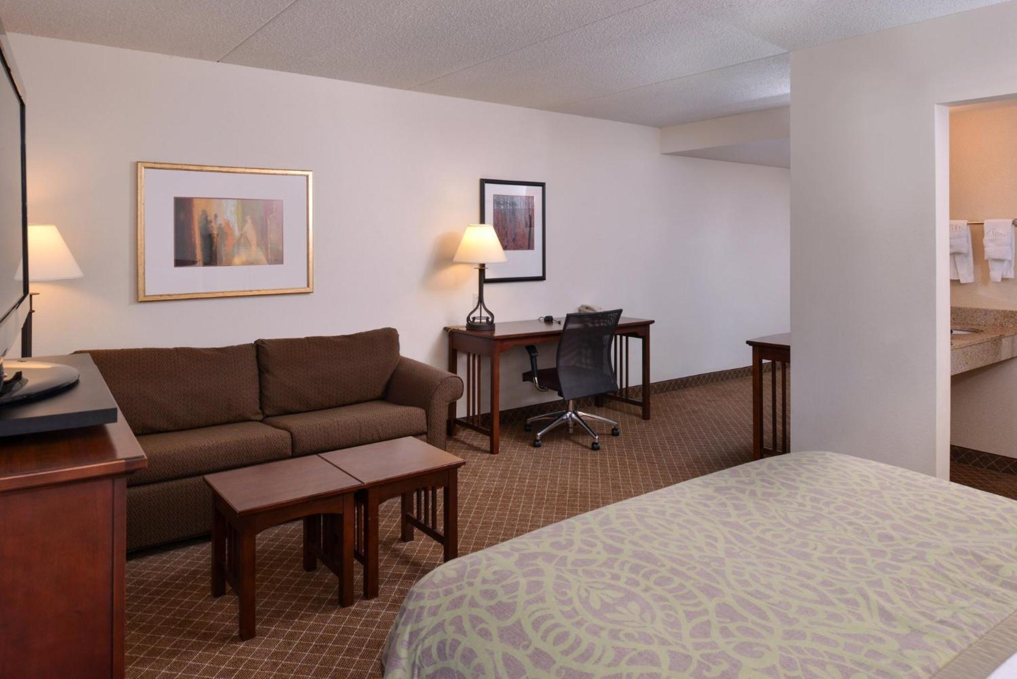 Staybridge Suites Indianapolis-Airport By Ihg Plainfield Exterior photo
